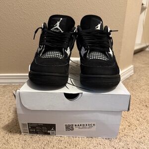 Nike AirJordan 4 Retro